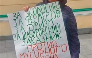 Грузовики и мигранты